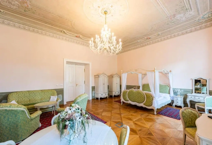 Royal Double room with view