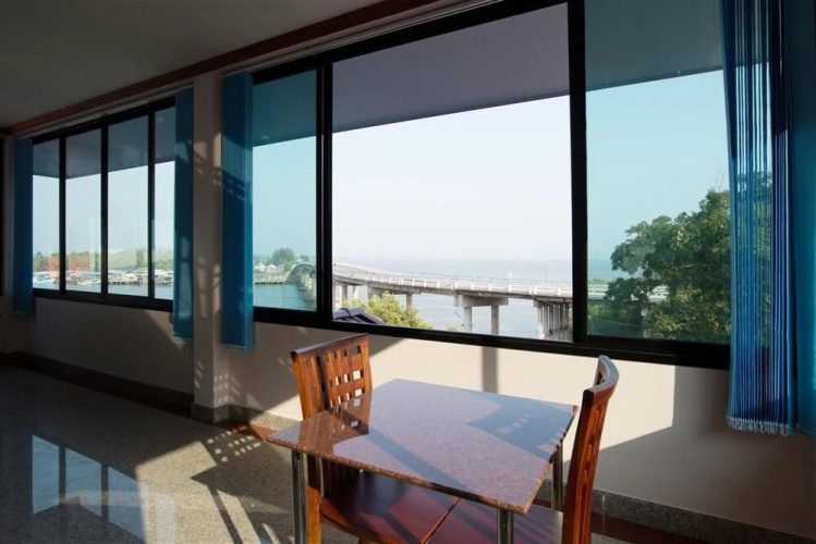 Baan Rua Resort
