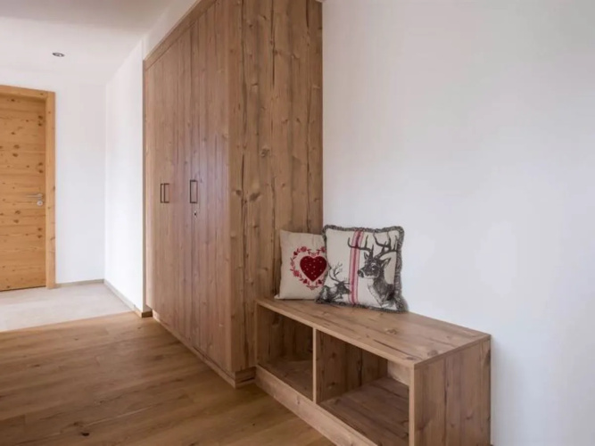 Huwetz 3 1/2 Zimmerwohnung