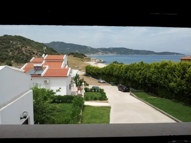Ktima Amitsa Studios & Apartments