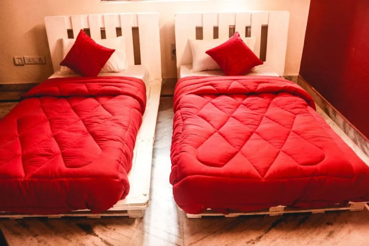Capsule Den Farmstay