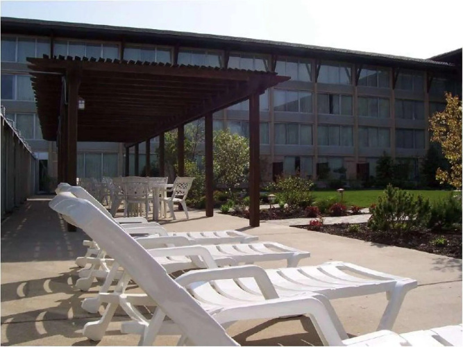 DoubleTree by Hilton Hotel Libertyville - Mundelein photo 21