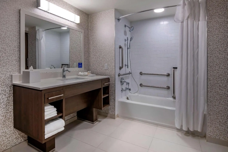 Double Suite