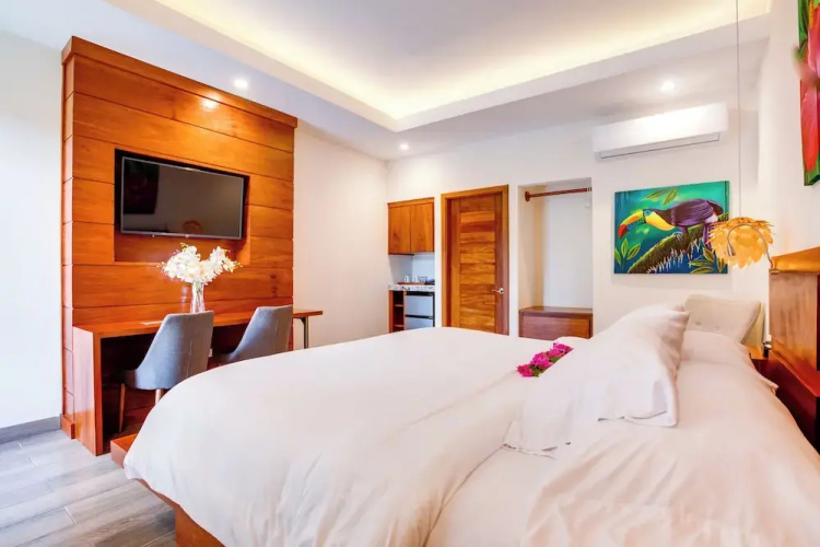 Belizean Dreams Resort