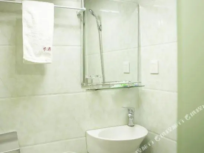Huagang Hostel