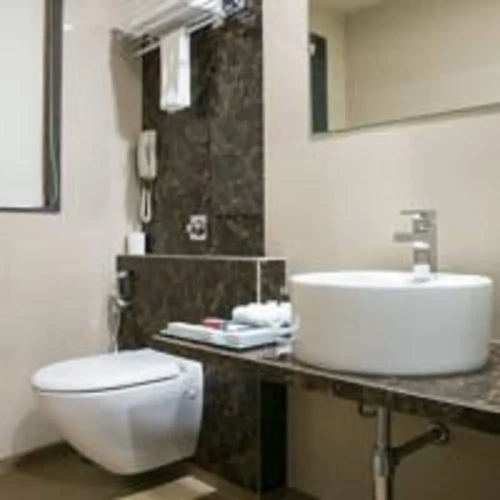 Premier room