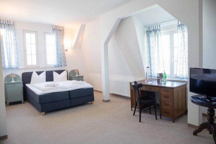Deluxe Family room