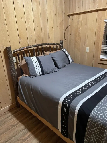 Cabin & Motel Rentals