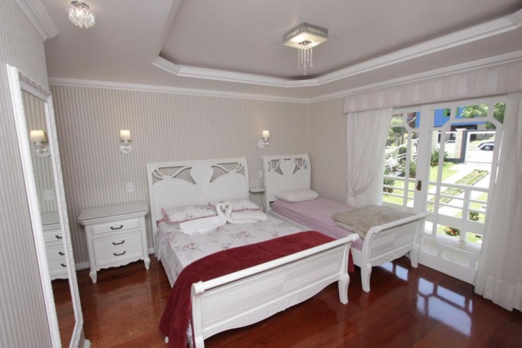 Standard Triple room with balcony