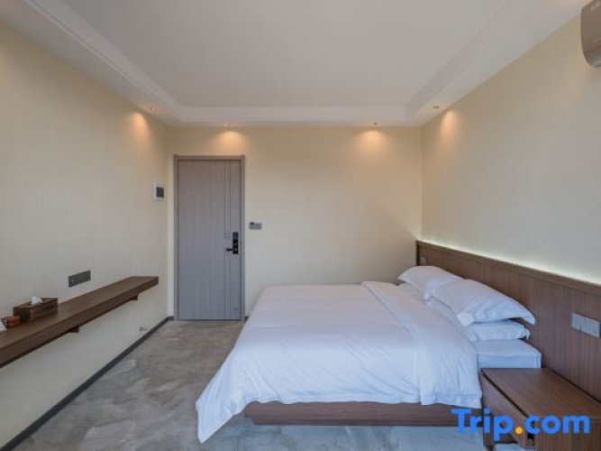 Standard Double room with view