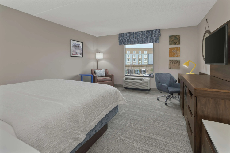 Hampton Inn & Suites Macon I-75 North