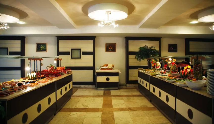 Lavitas Hotel