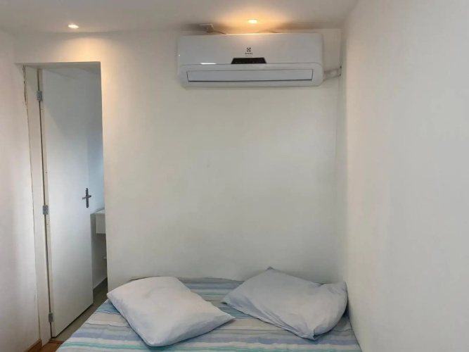 Loft container central c/ estacionamento