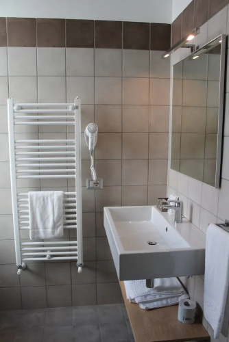 B&B Lapillus