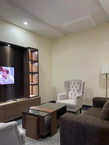 De Silver Green Luxury Hotel