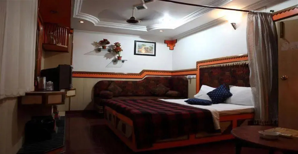 Hotel Nandini Palace