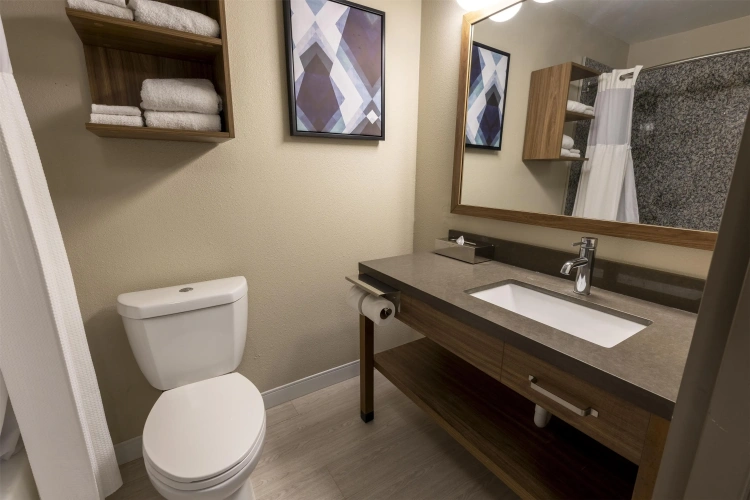 Quadruple Suite