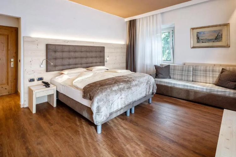 Hotel Menardi