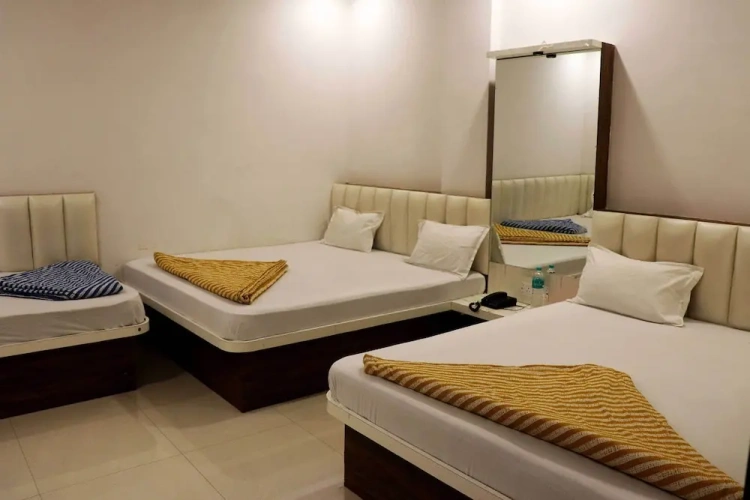 Standard Quadruple room