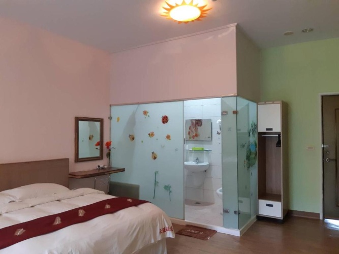 Standard Quadruple room with mountain view