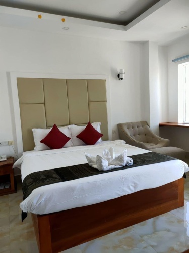 2 Bedrooms Double Family Suite with city view