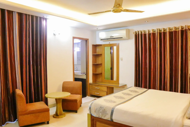 Hotel Afford Inn