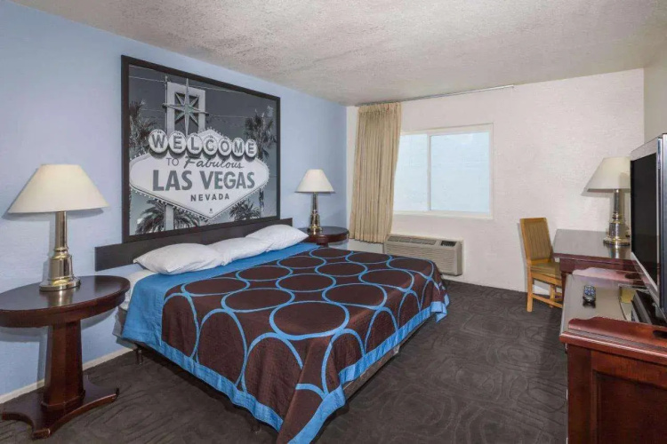 Super 8 Las Vegas Strip Area