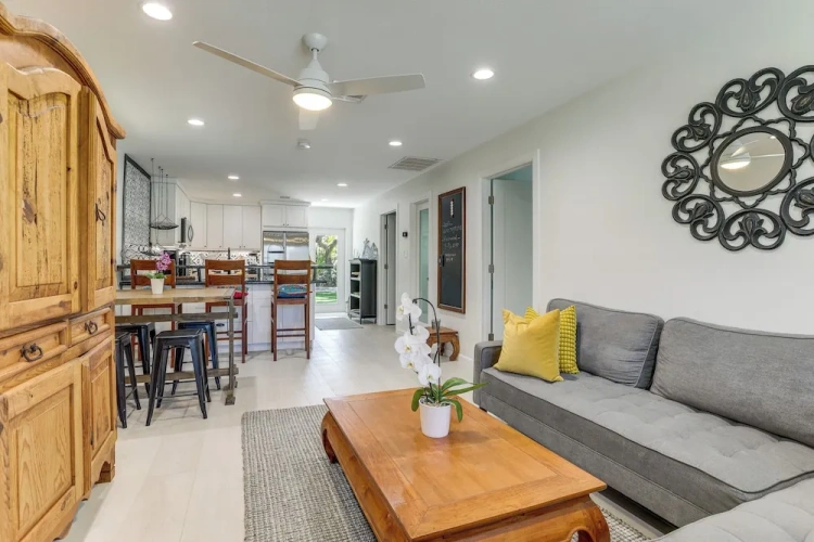 2 Bedrooms Cottage