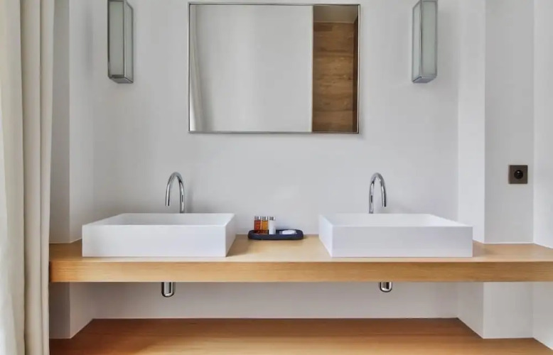 Guest Trotter Bristol - Image 14