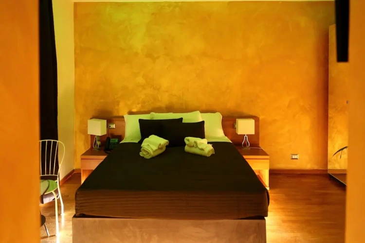 Luxury Double room with courtyard view