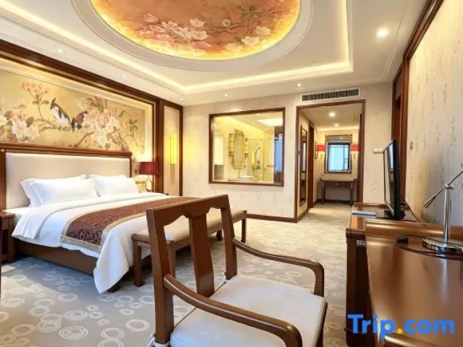 Presidential Quadruple Suite