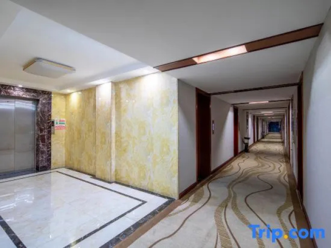 RuiChen Hotel