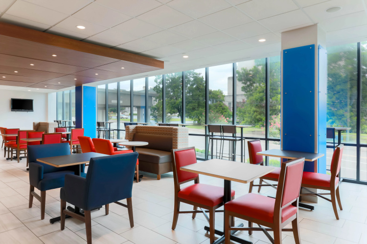 Holiday Inn Express & Suites Downtown Fort Worth photo 27