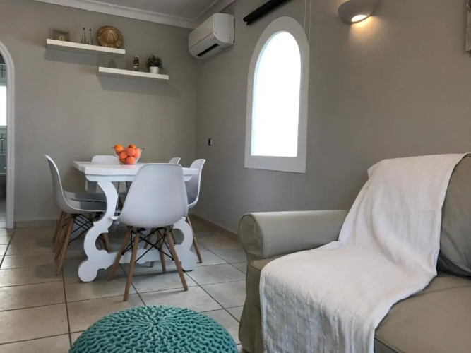 Apartament Neàpolis 2