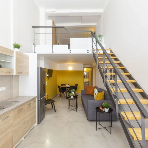 Deluxe Apartment