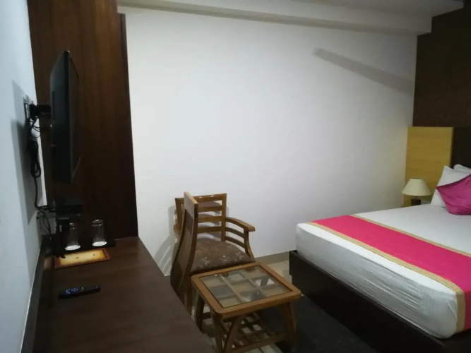 Hotel SGT Plaza