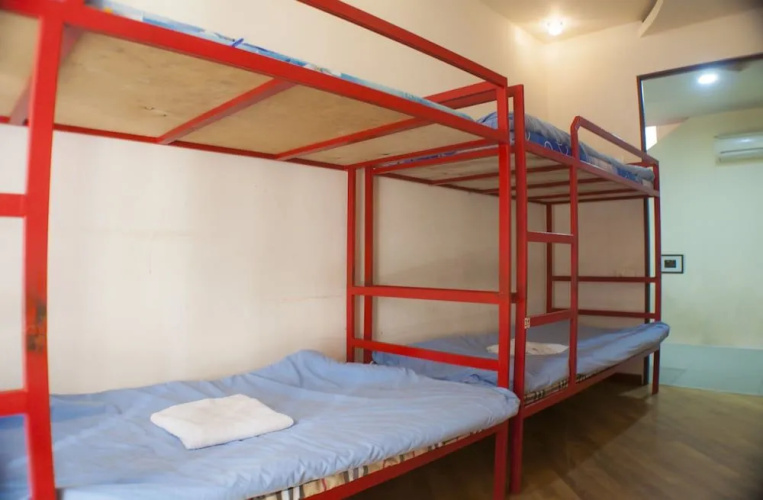 Petrosyan Hostel