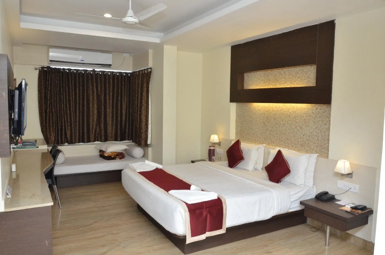 Deluxe Suite