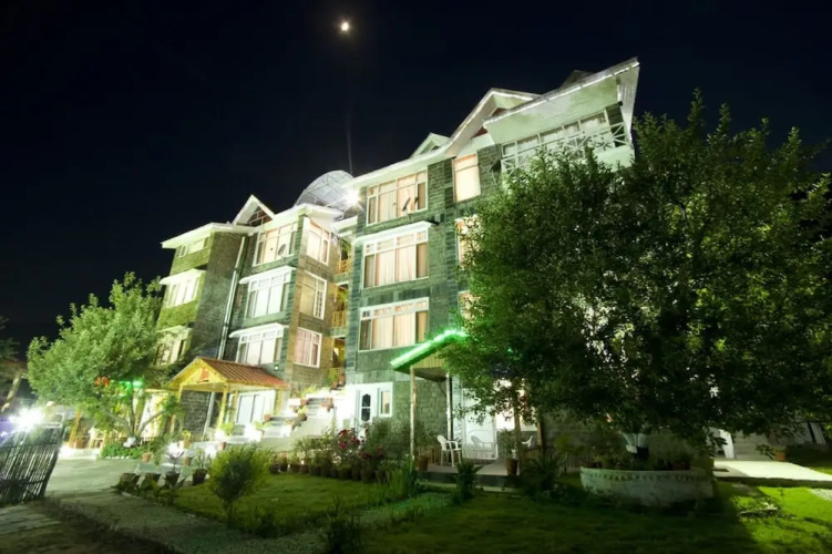 Hotel Jai -Manali