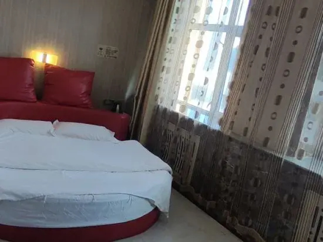 Shuanglong Express Hotel