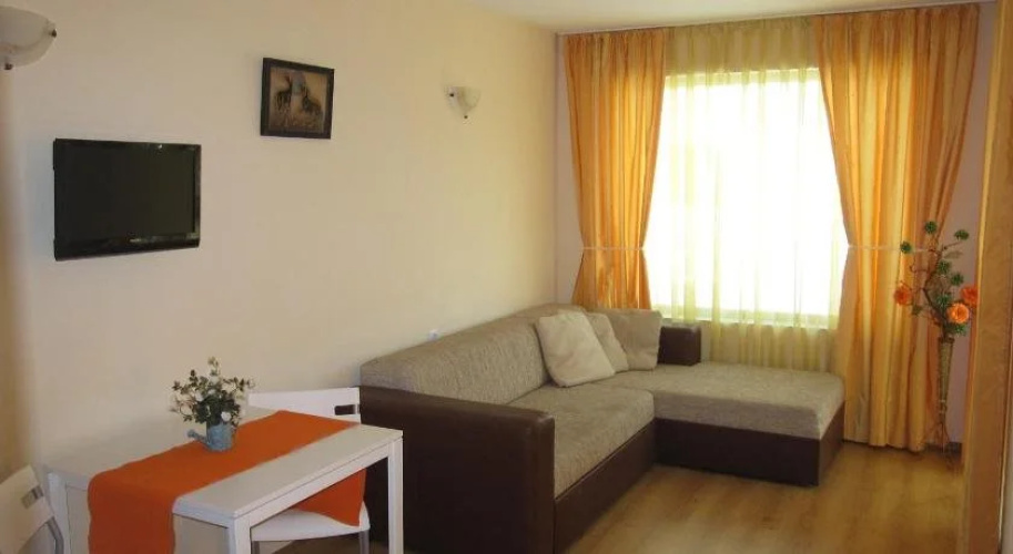 Tabanov Beach Hotel