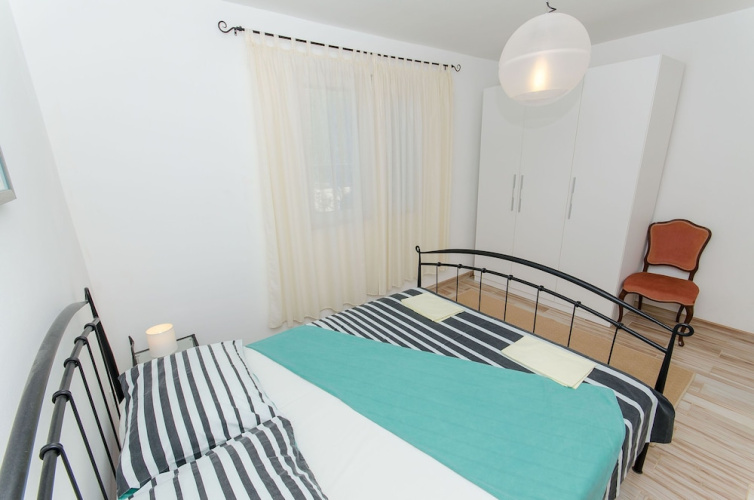 Apartment Jakov