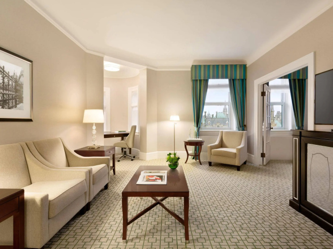 Double Suite