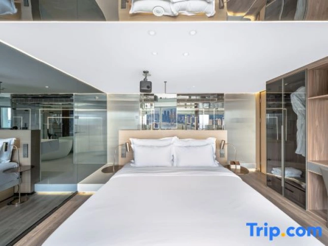 Deluxe Double Duplex Suite with river view