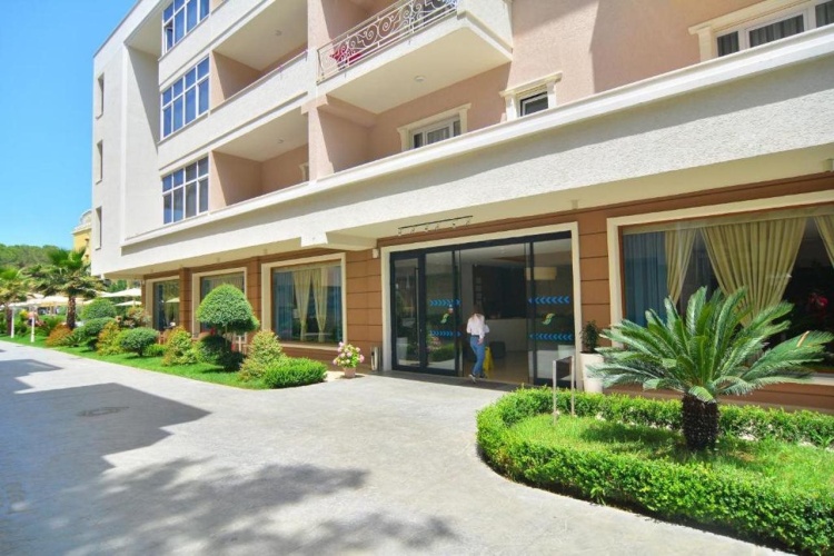 Sandy Beach Resort photo 30