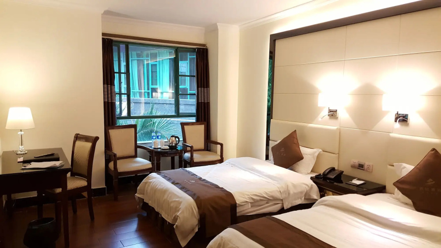 Grand Villa Hotel