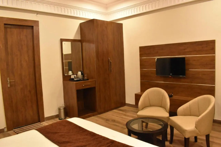 Bedi's Dream Land Hotel & Resort