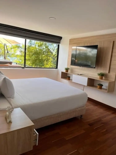 Grand Apartment