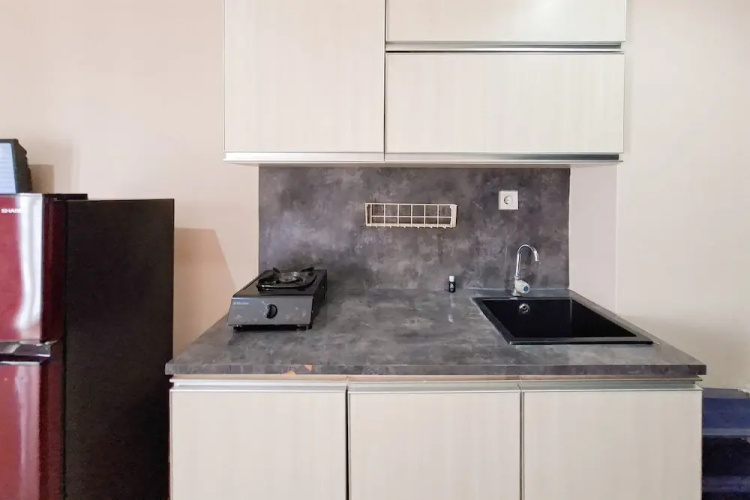 Nice And Elegant Studio At Paramount Skyline Apartment