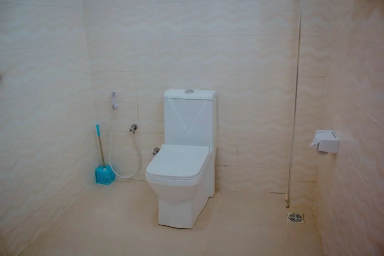 Gombe  Park Hotel